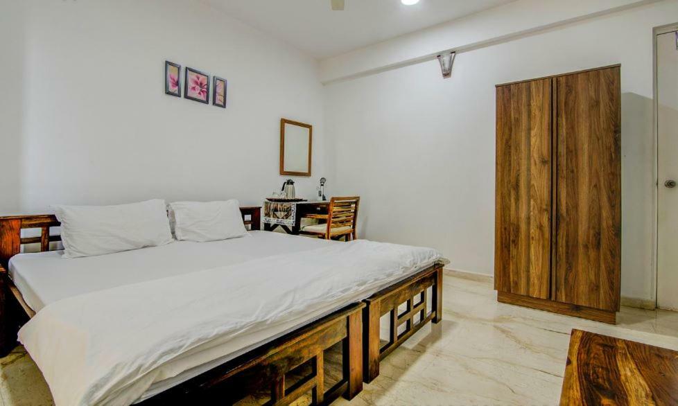 Isec Apartment Βομβάη Εξωτερικό φωτογραφία