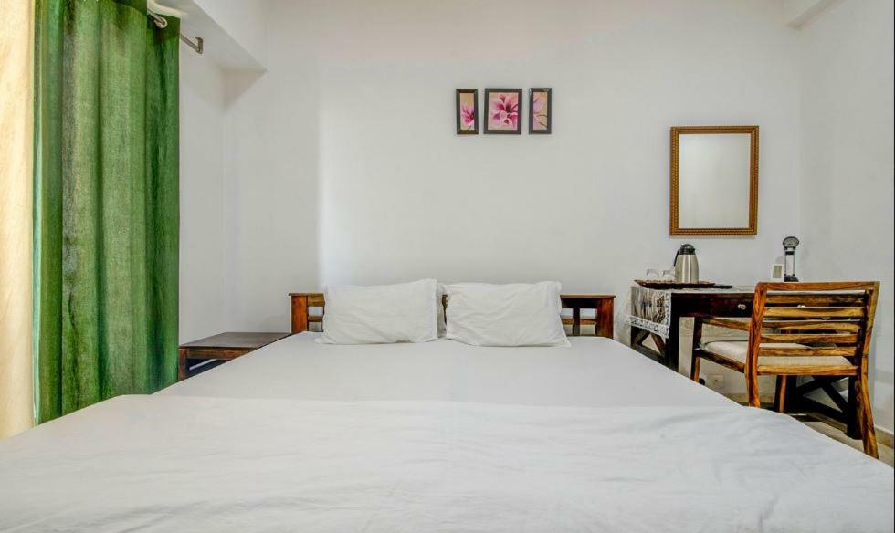 Isec Apartment Βομβάη Εξωτερικό φωτογραφία